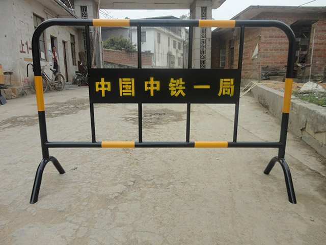 租賃移動(dòng)式護欄