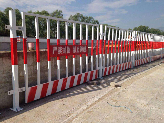 高速公路的護欄安全嗎