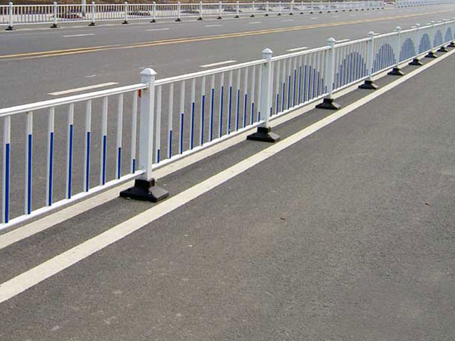 上海非機動(dòng)車(chē)道護欄