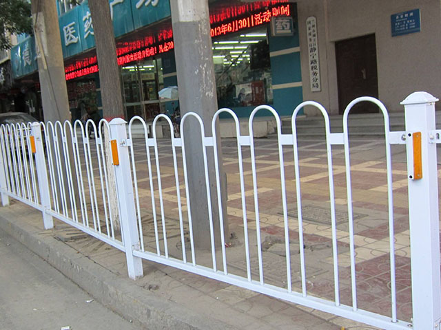 云南城市河道護欄庫存