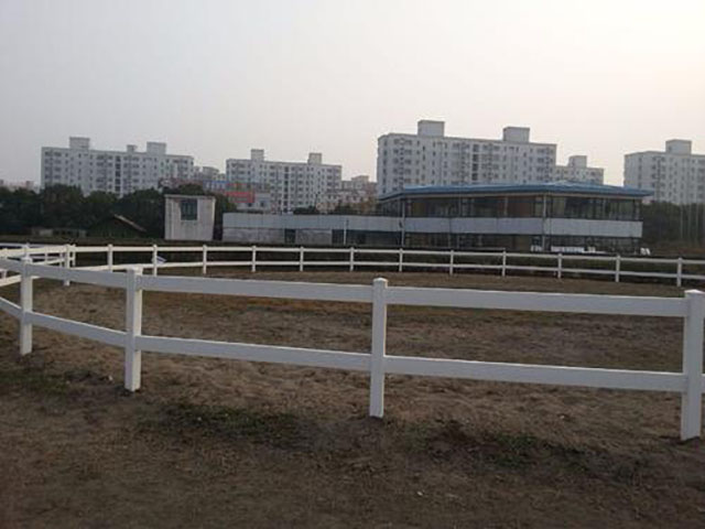 賽馬場(chǎng)護欄定制長(cháng)沙銷(xiāo)售