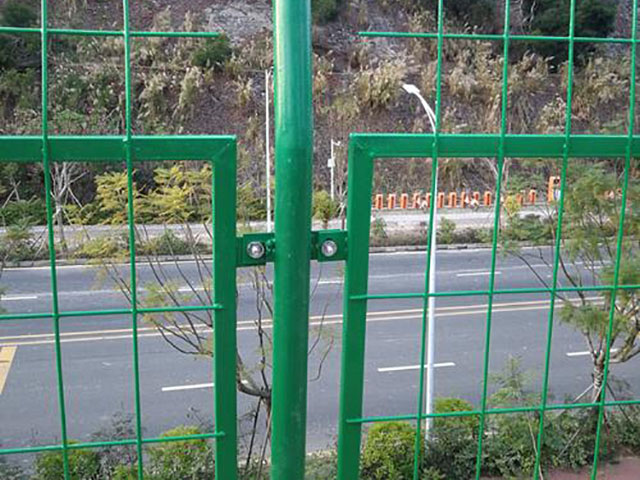 不銹鋼水庫護欄