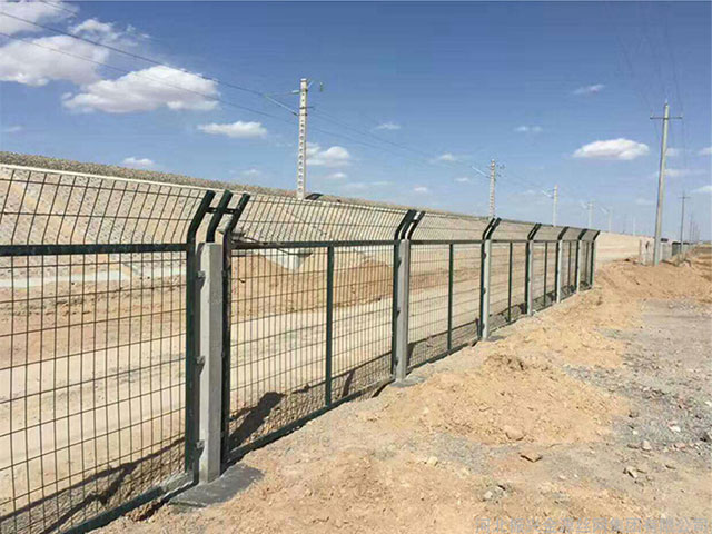 武漢哪里有賣(mài)高速公路波形護欄